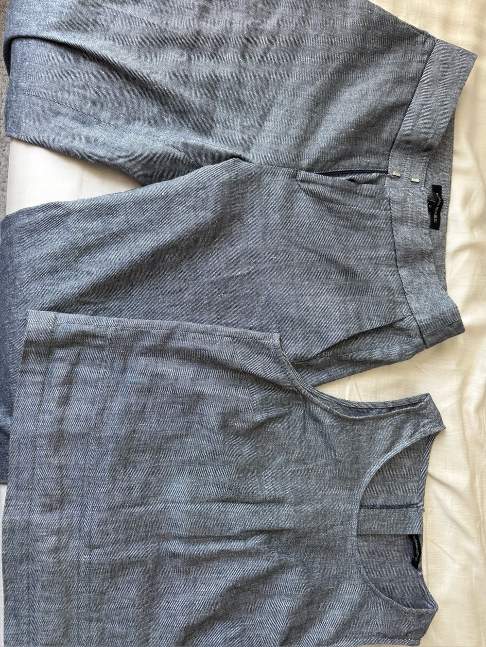 BR Women's HR Wide-Leg Linen size 2R Pants and SM matching top - navy blend